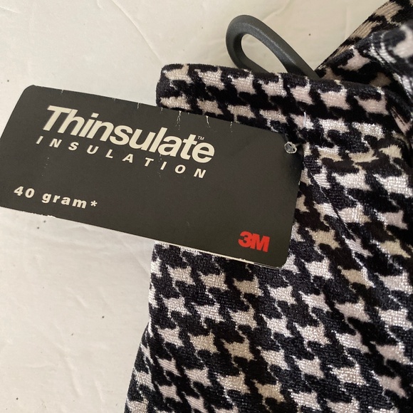 Black and White Thinsulate gloves NWT - Picture 2 of 4